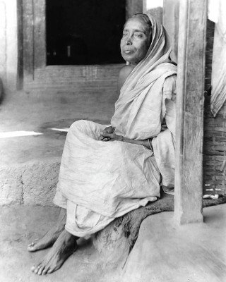 Sri Sarada Devi in Jayrambati, 1913